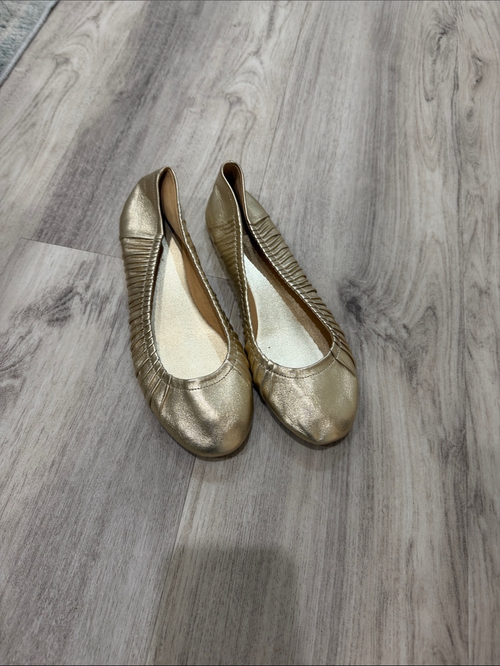 Lilly Pulitzer Gold Leather Ballet Flats - Women's Slip-On Comfort 9.5